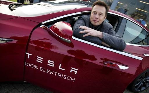 Мъск пуска Tesla в Източна Европа. А у нас?